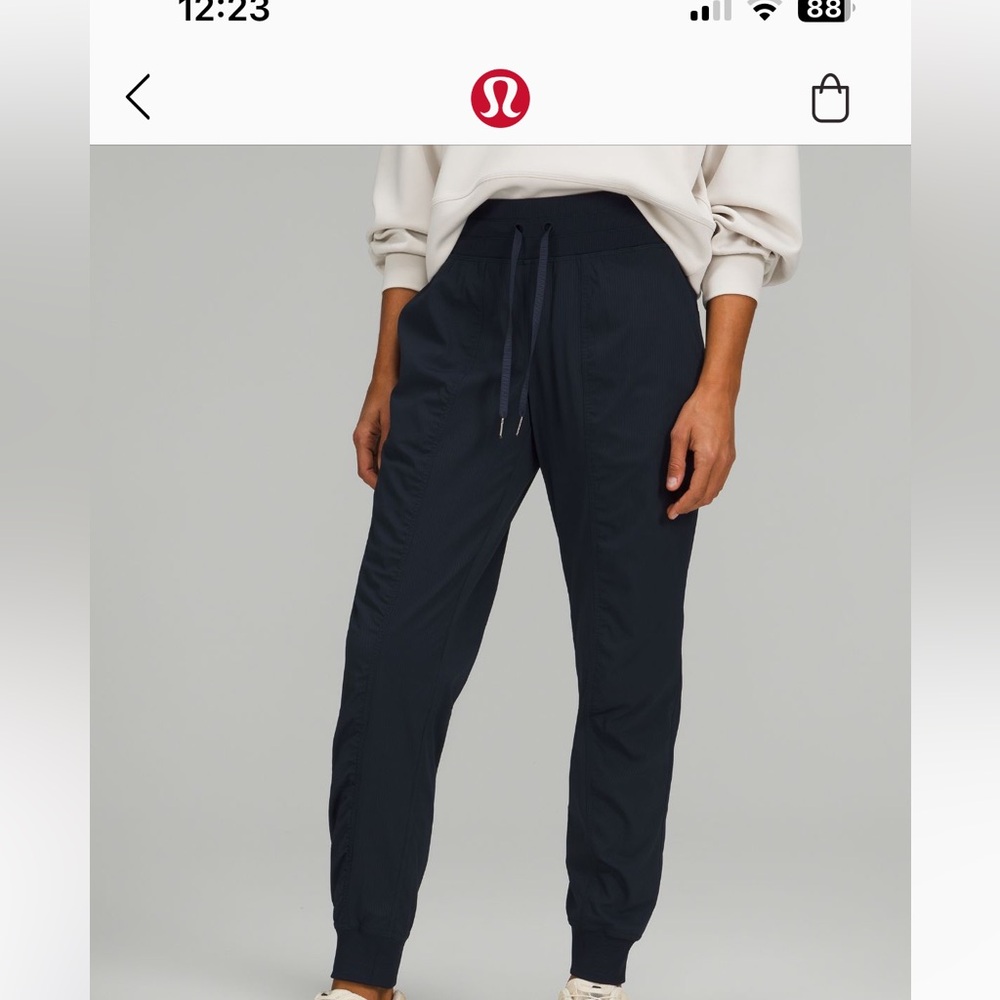 Lululemon dance studio mid rise Jogger- true navy- size 2